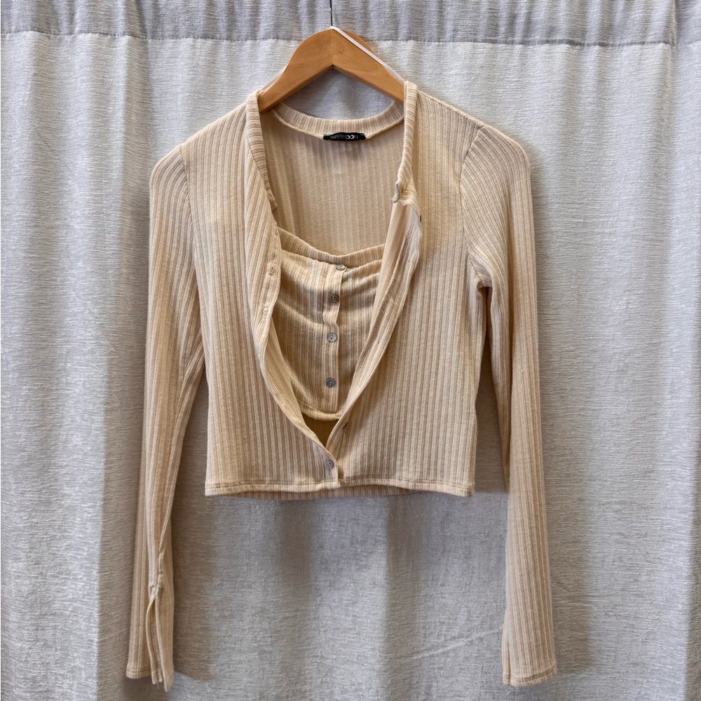 Two-piecee sweater set.